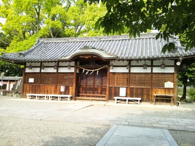百済王神社の旧拝殿