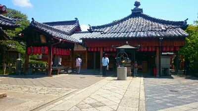 石像寺の本堂