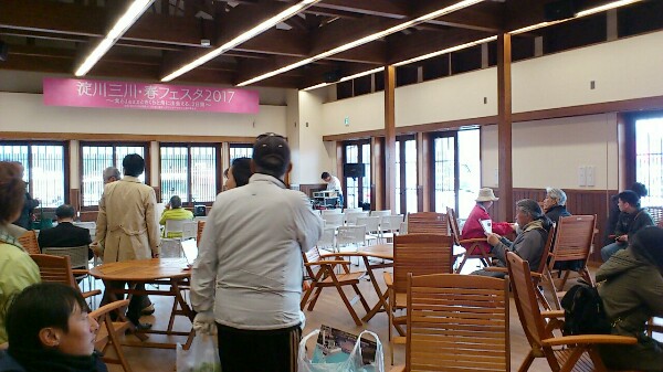 さくらであい館のイベント広場