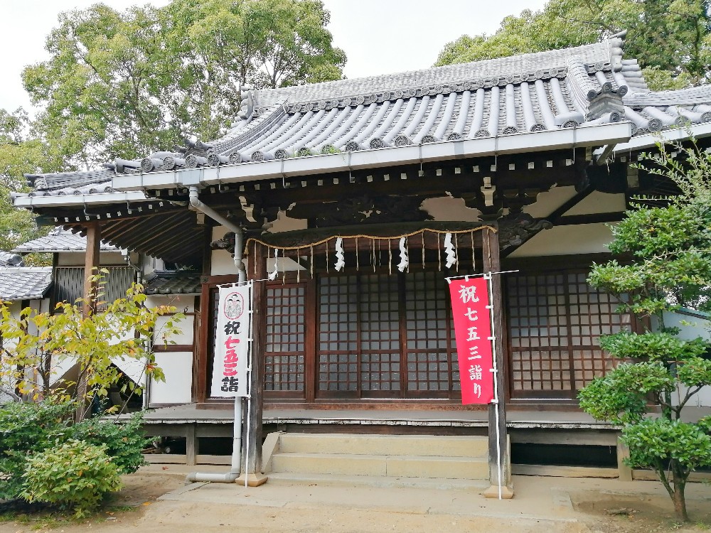 意賀美神社の神楽殿