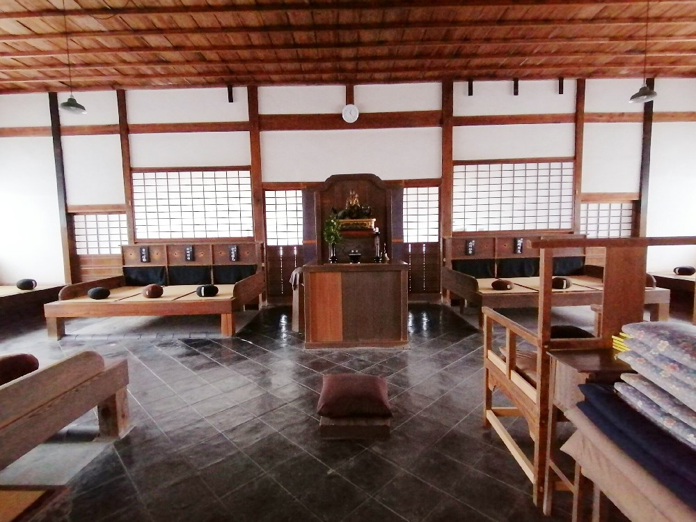 興聖寺の僧堂
