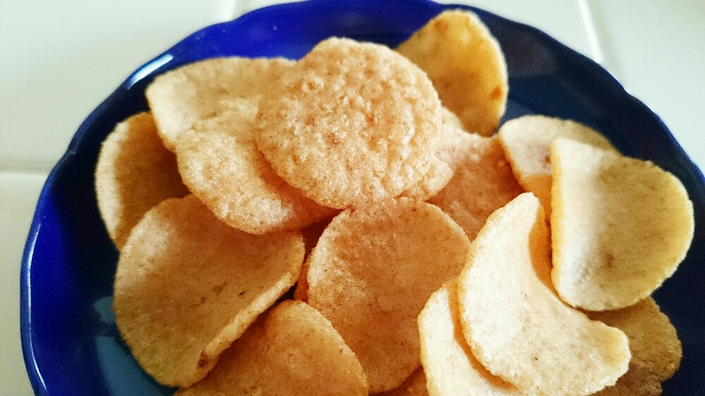 玉ねぎせんべいの食べてみた感想