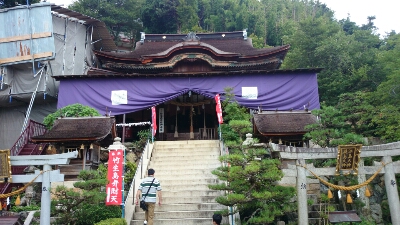 都久夫須麻神社(竹生島神社)の本殿